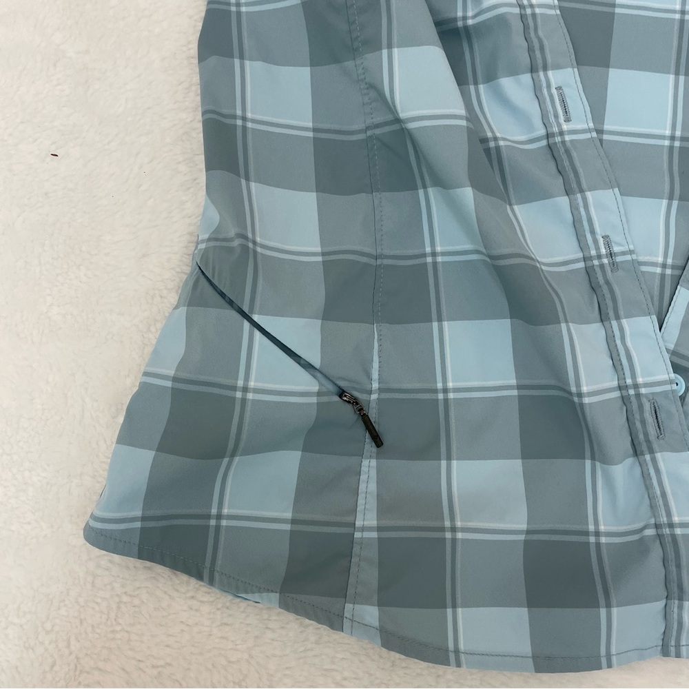 Columbia Sportswear Company  teal Plaid Short Sleeve Shirt. SMALL - Picture 11 of 12